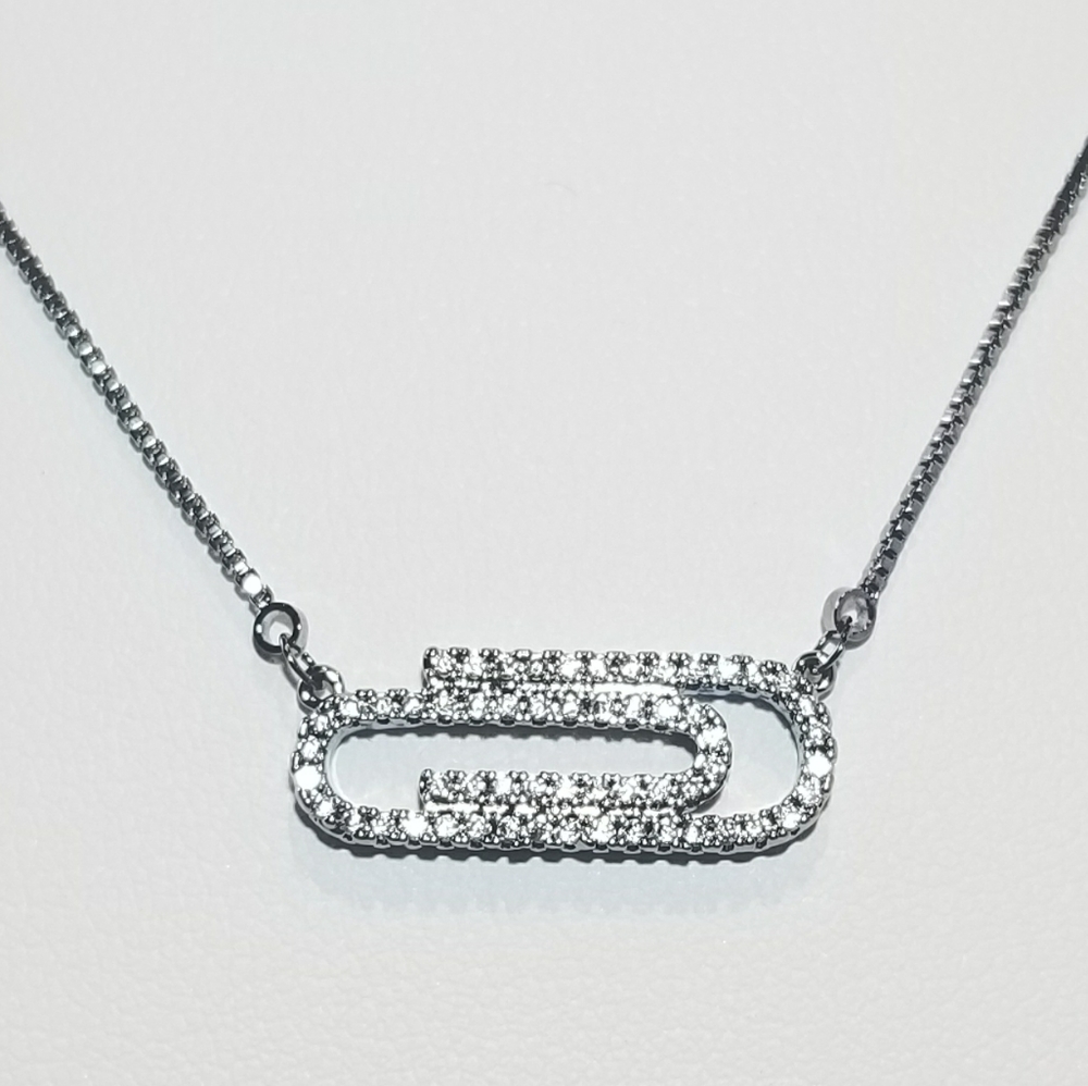 ๐ New in Gift Box ๐ Choker Collar Necklace - Picture 8 of 9